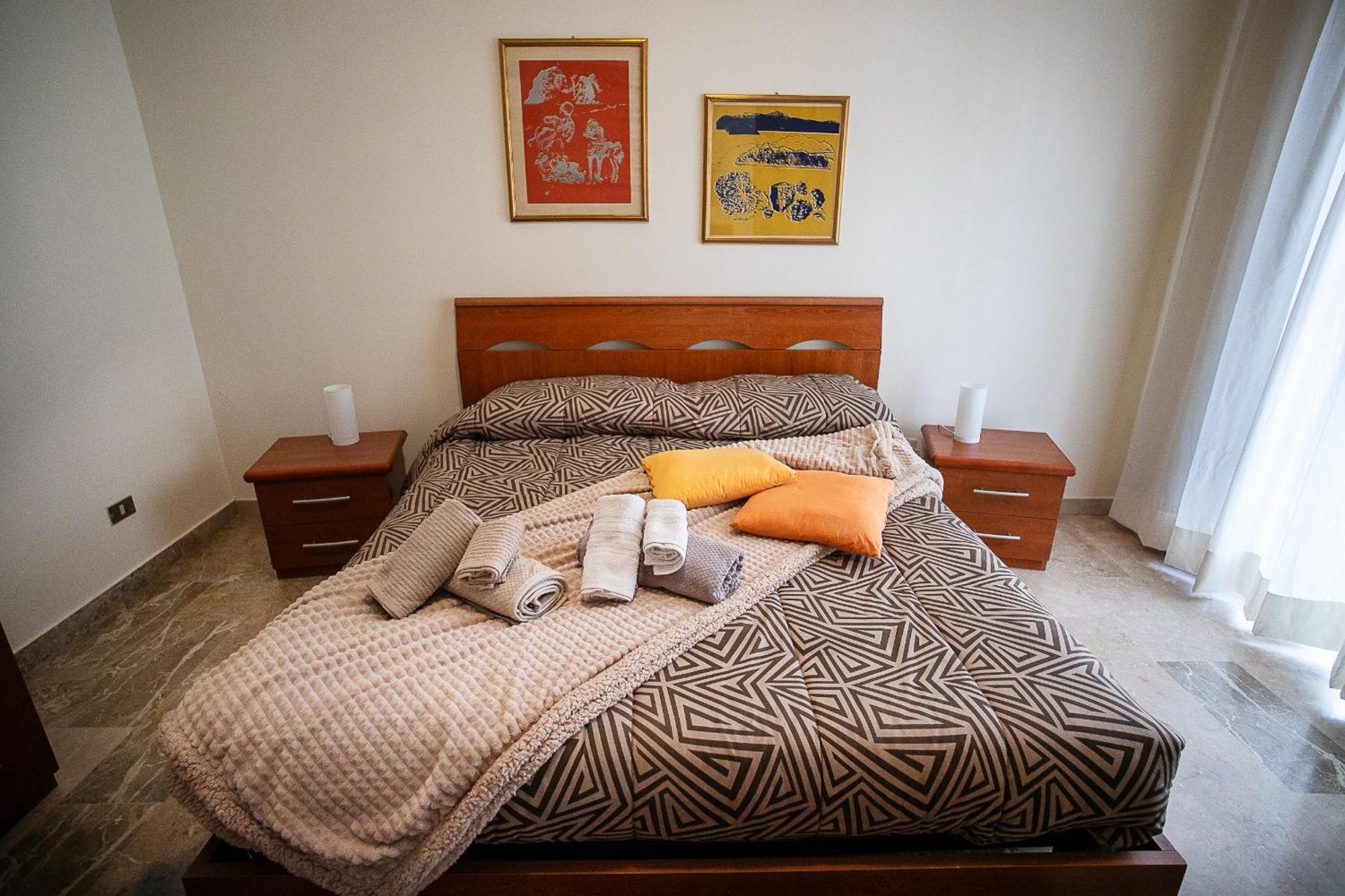 Monte Camicia - Cozy Home In City Center-Spacious-Free Parking LʼAquila Exterior foto